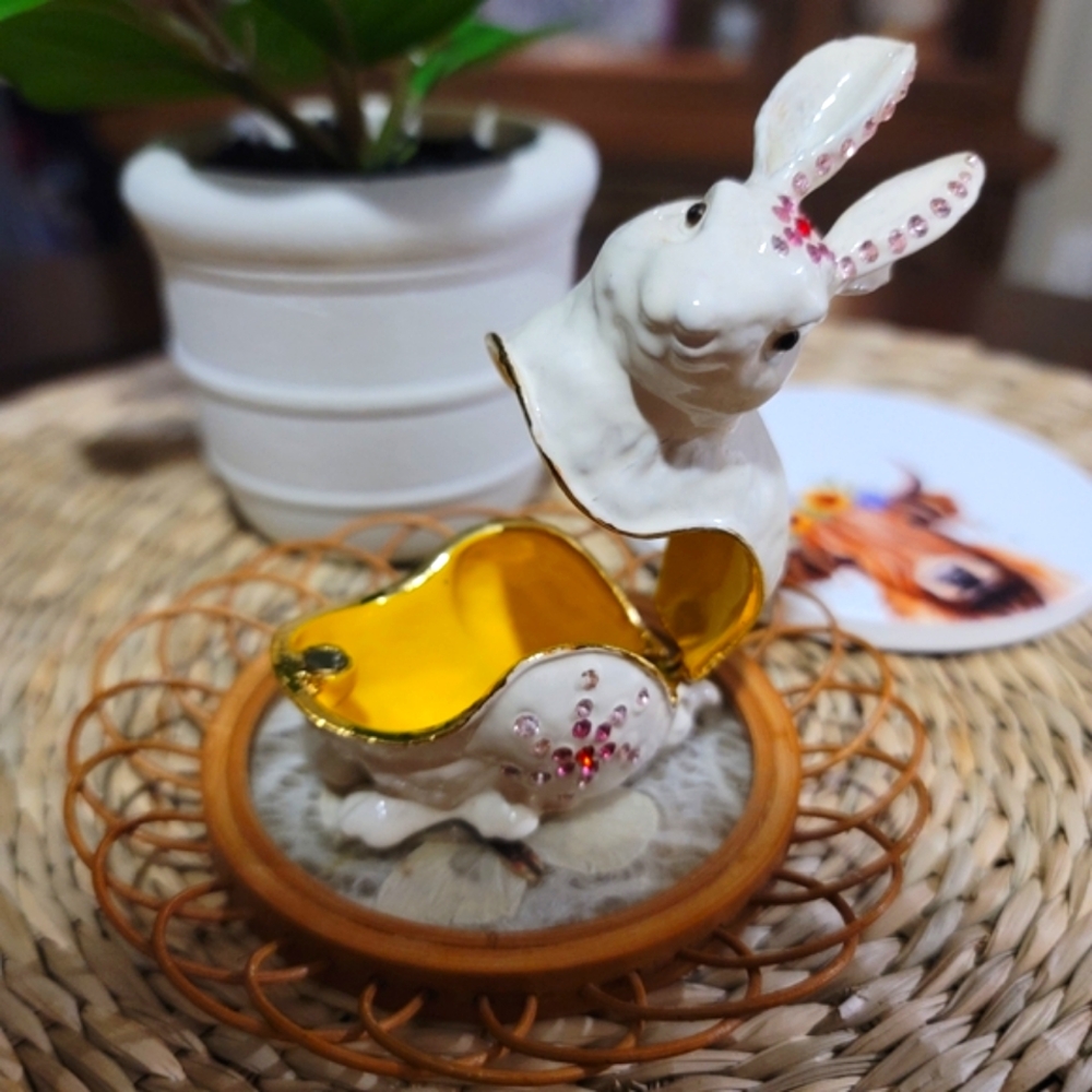 Bejeweled Rabbit Trinket Box - Picture 4 of 5